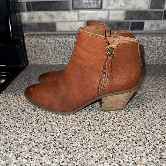 Frye Judith Double Zip Heel Block Ankle Booties US 7 M Women's Brown Leather - Picture 3 of 9